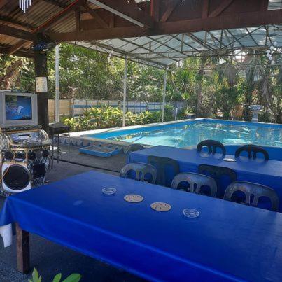 Spacious Resort In Pansol Up To 20 Pax Exterior photo